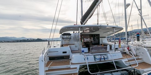 Lagoon 42