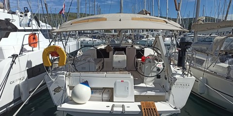 Dufour 412