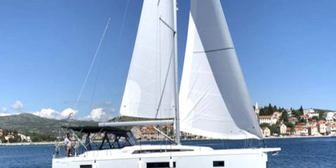 Oceanis 51.1