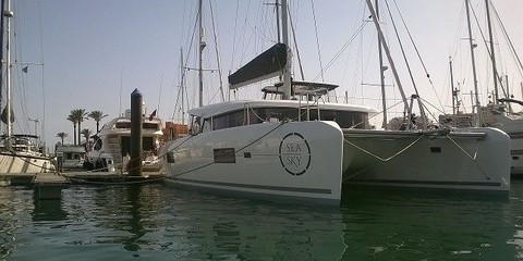 Lagoon 42