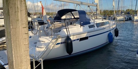 Bavaria CRUISER 34