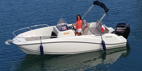 Quicksilver Activ 605 Open