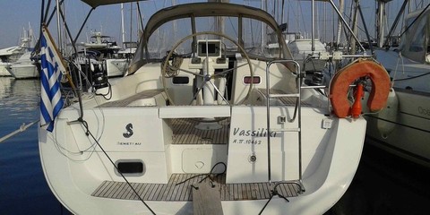 Beneteau Oceanis 37