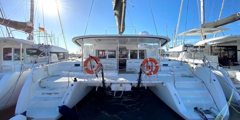 Lagoon 450 F