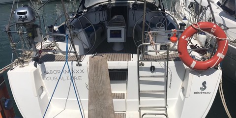 Beneteau Oceanis 43