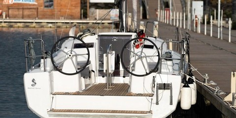 Beneteau Oceanis 30.1