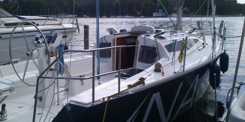 Cobra Yachts 33