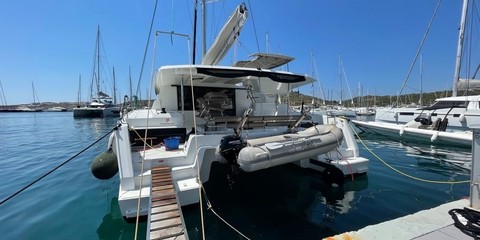 Fountaine Pajot Astréa 42