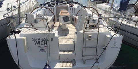 Beneteau Oceanis 43