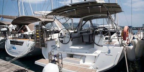 Beneteau Oceanis 48