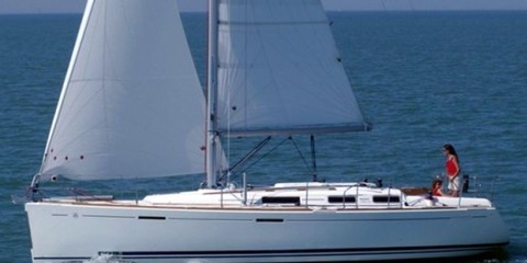 Dufour 365