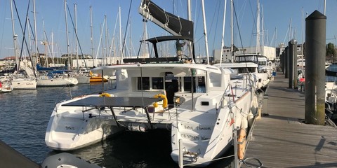Lagoon 450 F