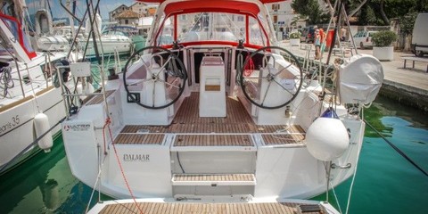 Beneteau Oceanis 35