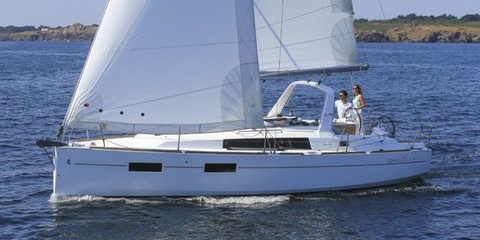 Beneteau Oceanis 35