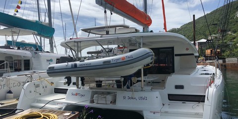 Lagoon 42