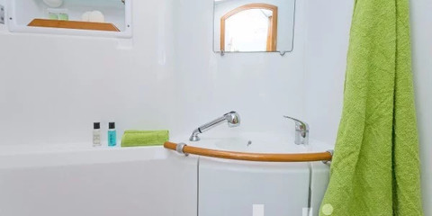 Lagoon 380