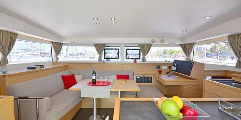 Lagoon 400 S2