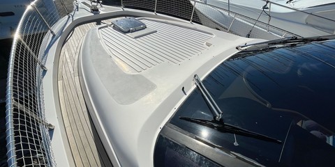 Cayman 42 fly