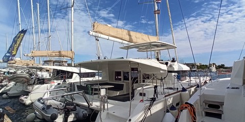 Lagoon 450 S