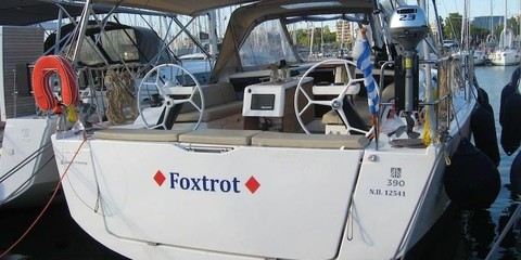 Dufour 390