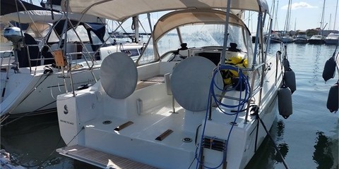 Beneteau Oceanis 30.1