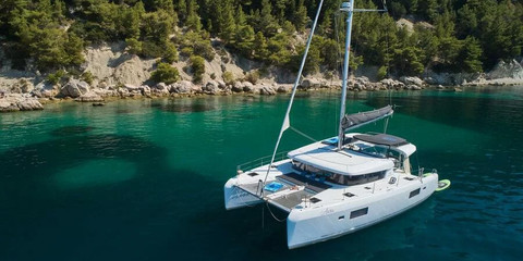 Lagoon 42