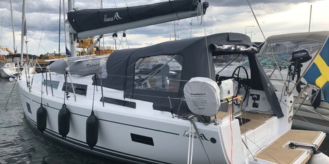 Hanse 388