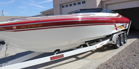 Pro-line 2950 mid cabin