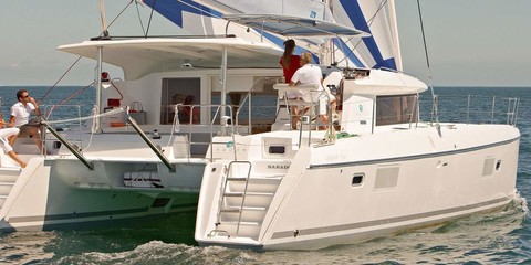 Lagoon 421