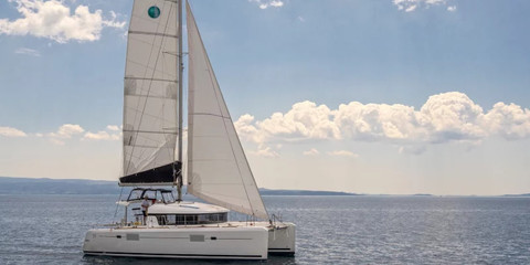 Lagoon 39