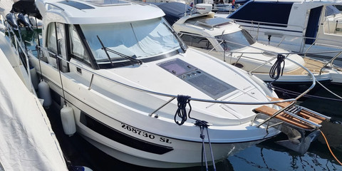 Beneteau Antares 9 OB
