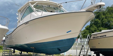 Grady-White Express 370