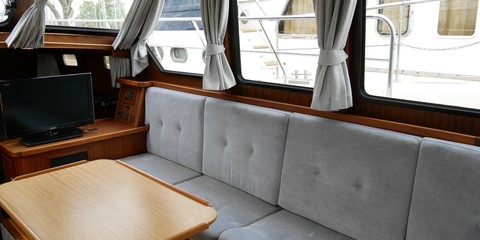 Van der valk challenger royal 42