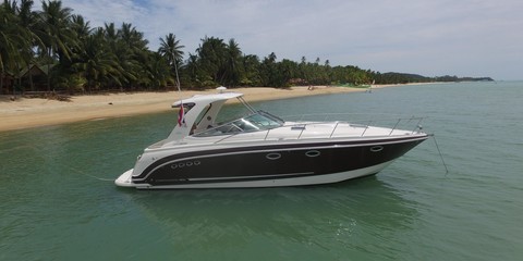 Chaparral 370 Signature Cruiser