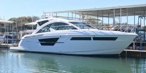 Cruisers Yachts 54 Cantius