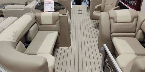 Sunchaser Boats Geneva Cruise 22 LR DH