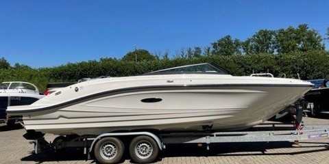 Sea Ray SPX 230