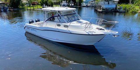 Boston Whaler 305 Conquest