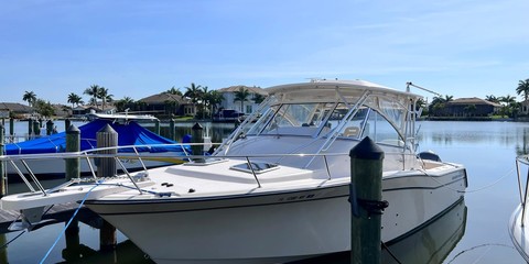 Grady-White Express 330