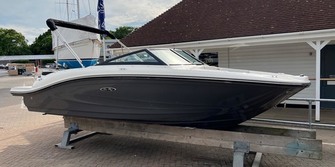 Sea Ray SPX 190
