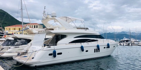 Princess 21M