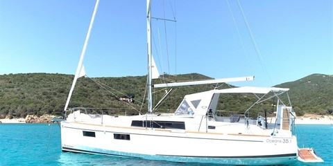 Beneteau Oceanis 35.1