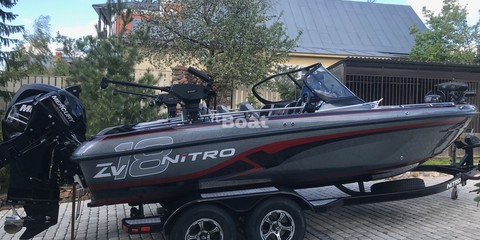 Tracker Targa V-18 WT