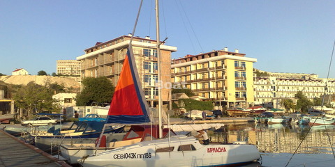 AB Yachts 100
