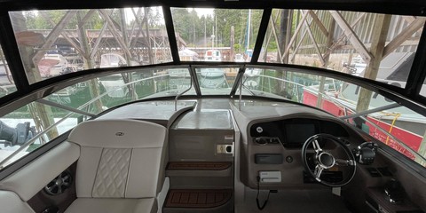 Regal 33 Express