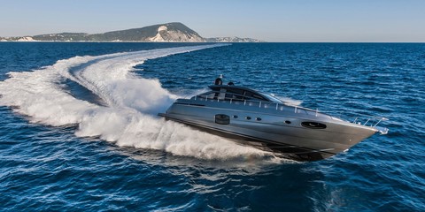 Pershing 62