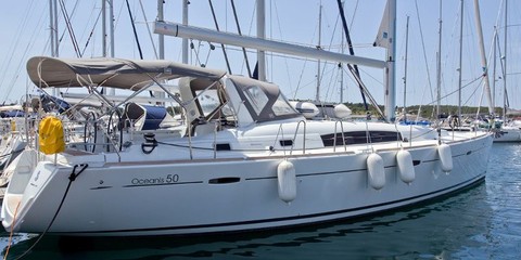 Beneteau Oceanis 50 Family