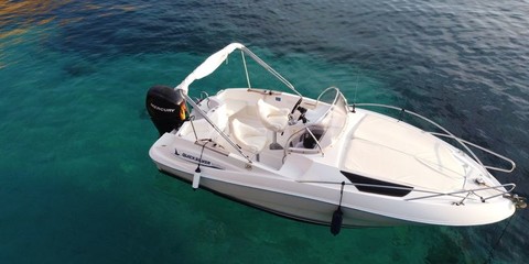 Quicksilver 635