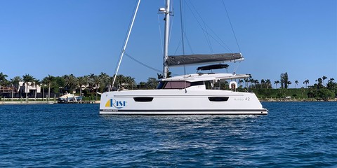 Fountaine Pajot Astréa 42