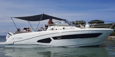 Jeanneau Cap Camarat 10.5